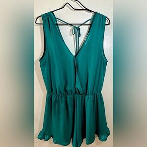 NWOT ASTR | Turquoise Surprise Ruffled Romper Sz L